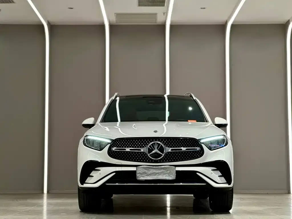 Mercedes-Benz GLC 2024 из CN, фото 2