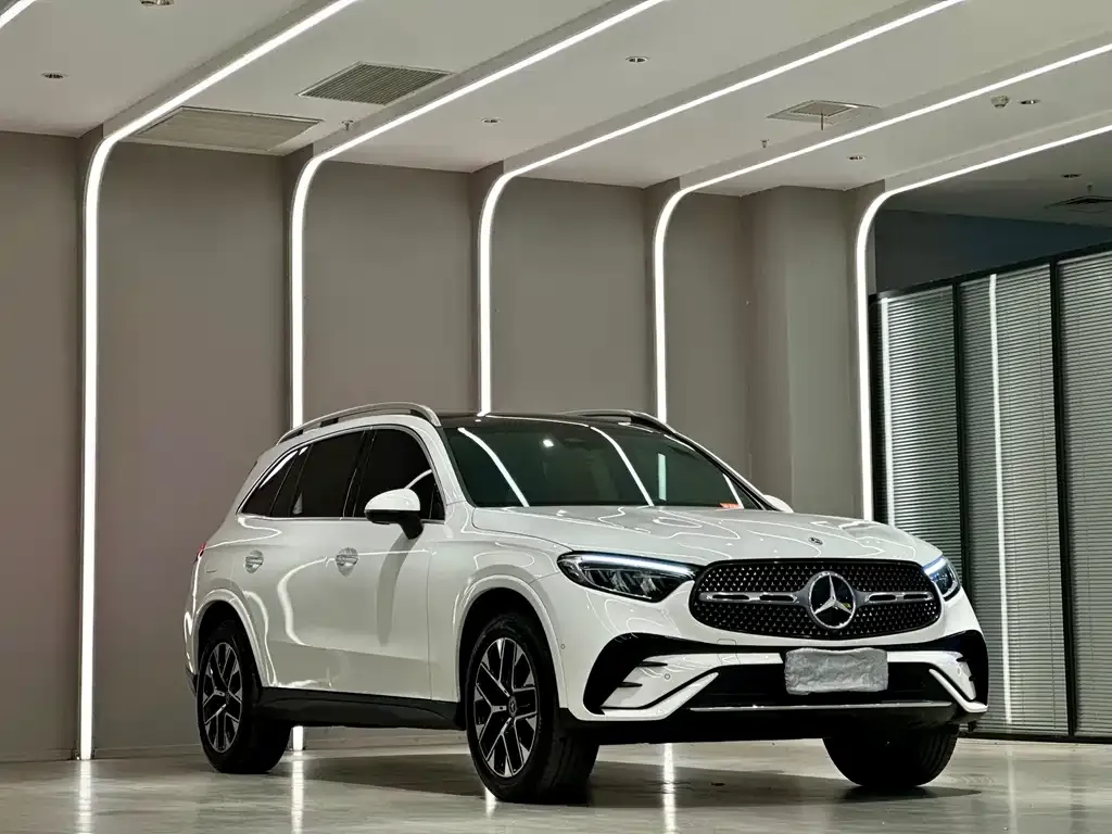 Mercedes-Benz GLC 2024 из CN, фото 3