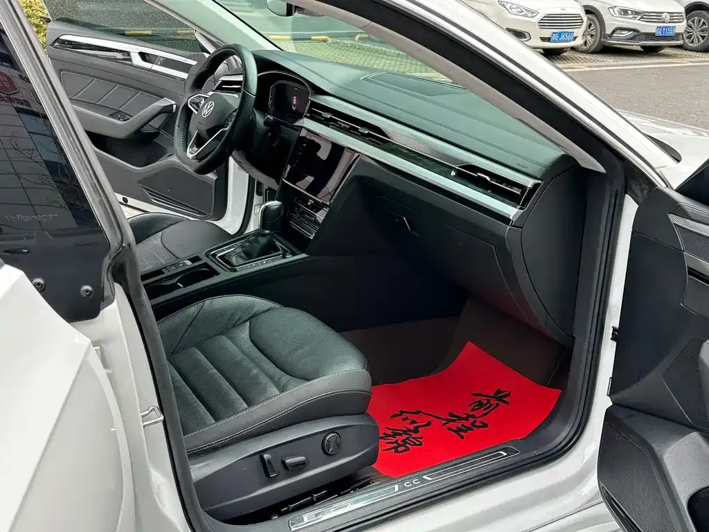 Volkswagen CC 2022 из CN, фото 5