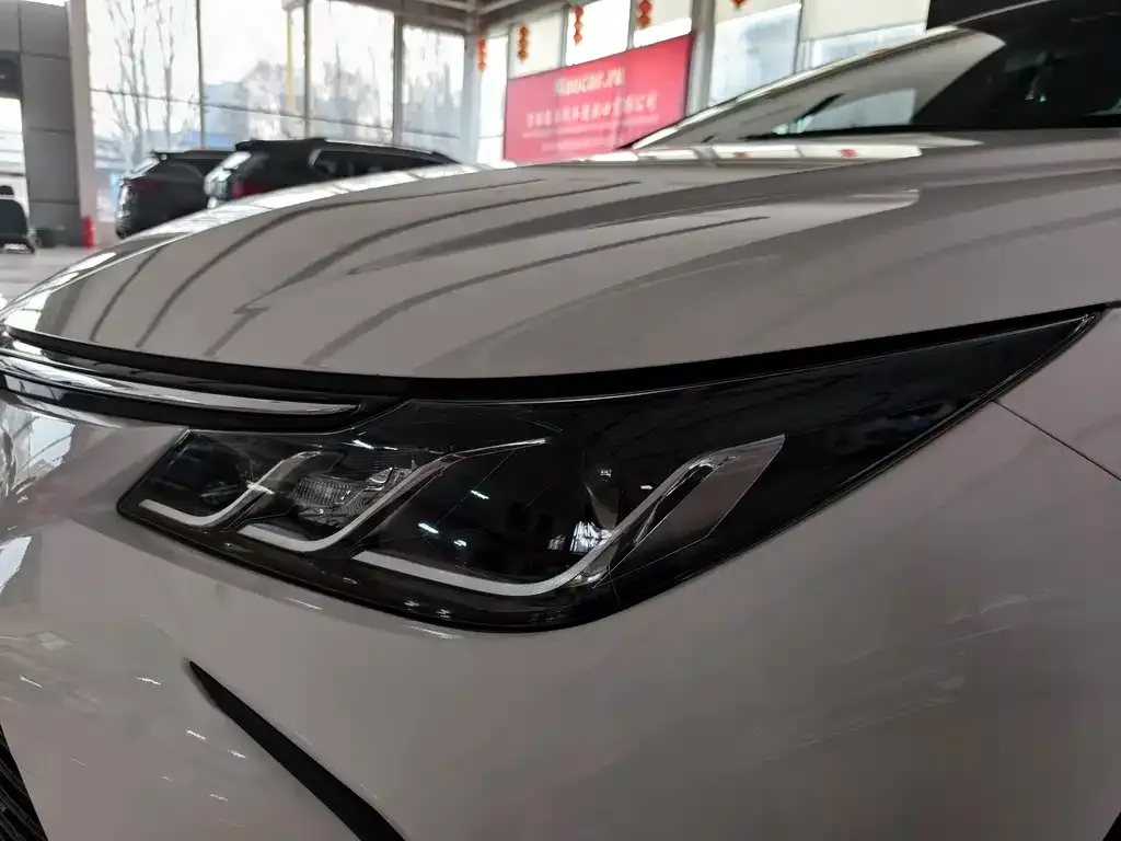 Toyota Corolla 2021 из CN, фото 4