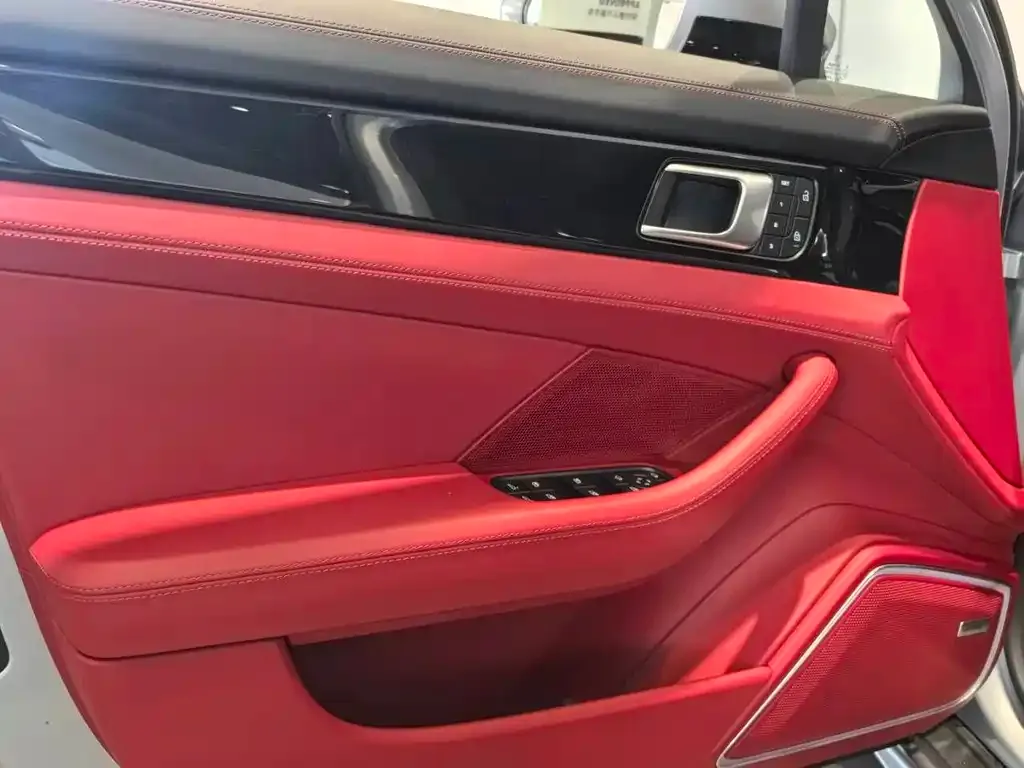 Porsche Panamera 2023 из CN, фото 10