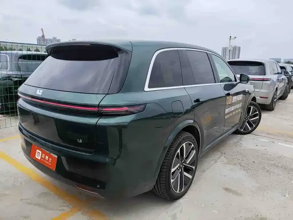 Li Auto L8 2024 из CN, фото 8
