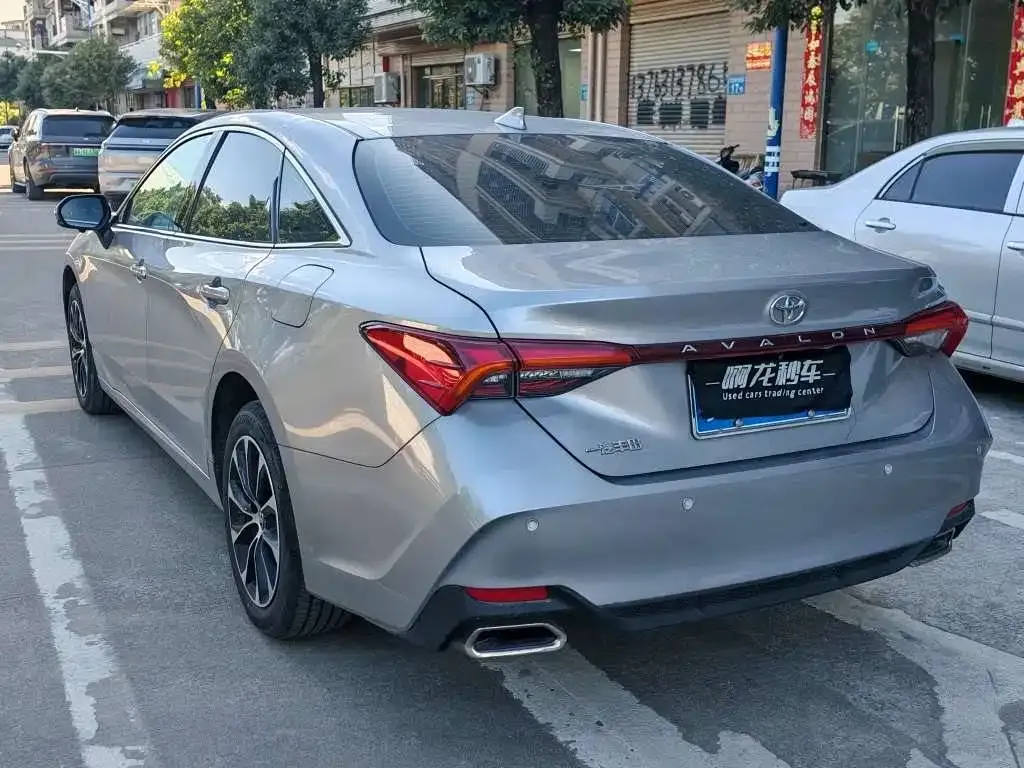 Toyota Avalon 2022 из CN, фото 6