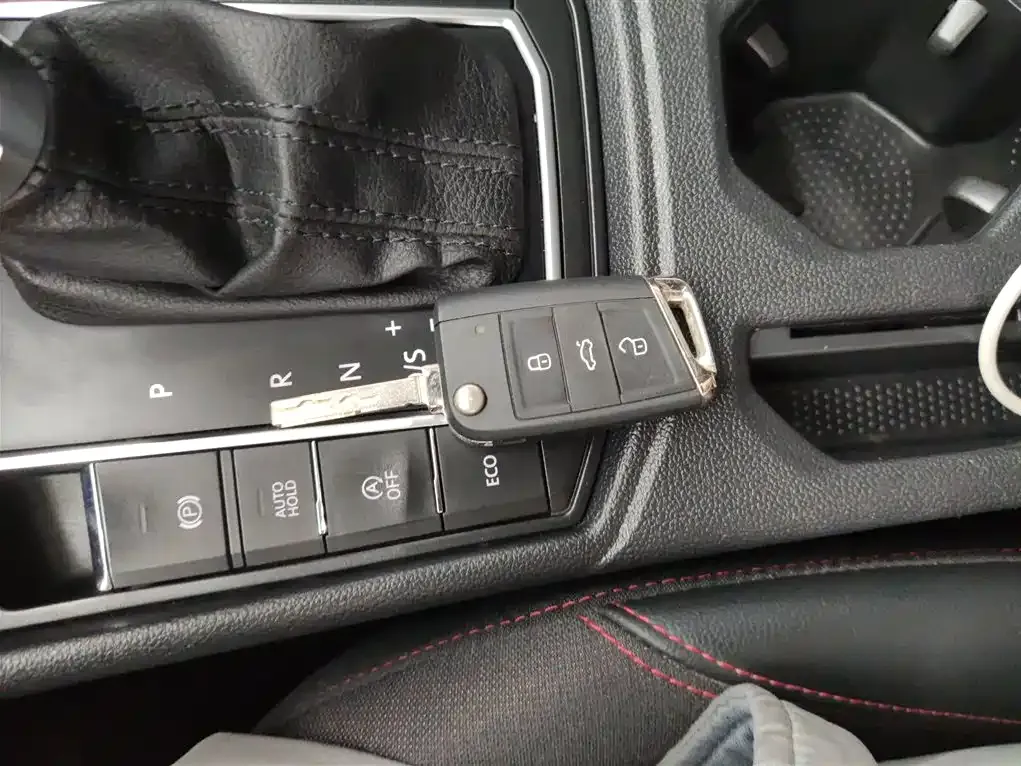 Volkswagen Lavida 2024 из CN, фото 9