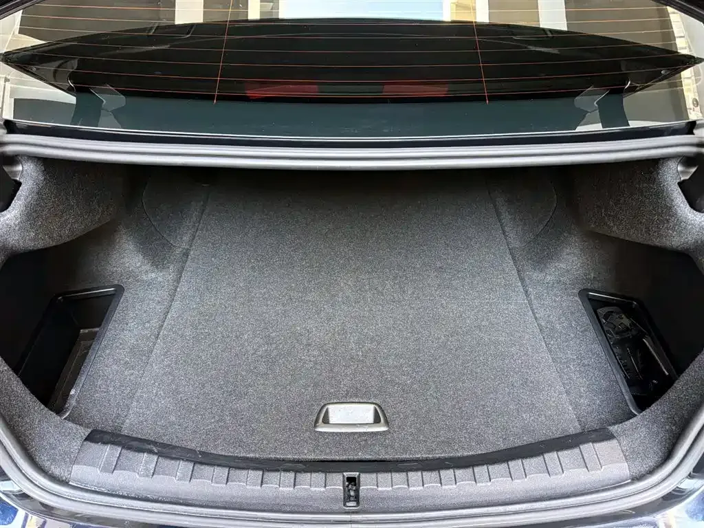 BMW i3 2024 из CN, фото 8