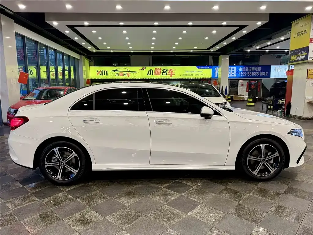Mercedes-Benz A-Class 2024 из CN, фото 10