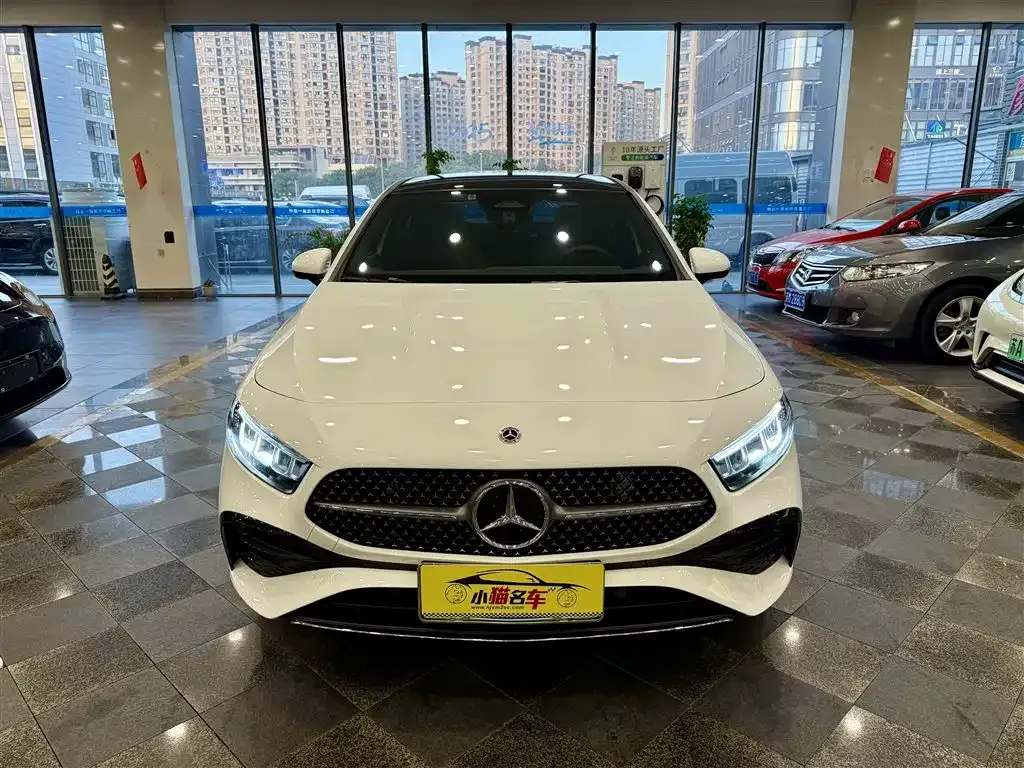 Mercedes-Benz A-Class 2024 из CN, фото 2