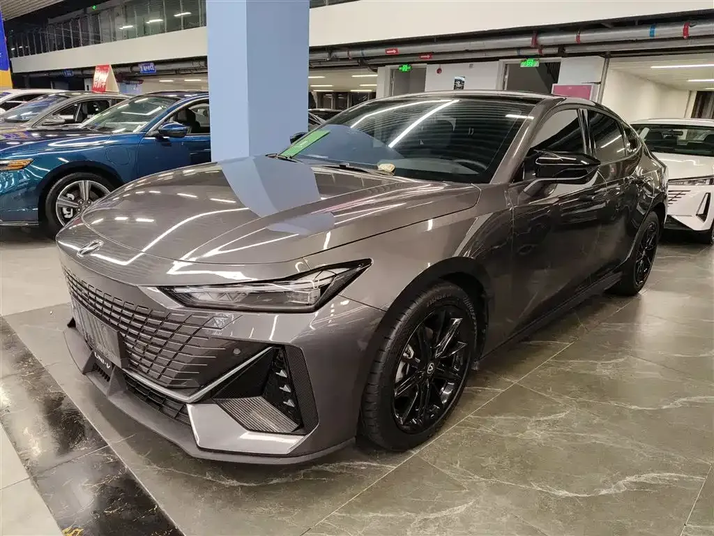Changan UNI-V 2023 из CN, фото 2