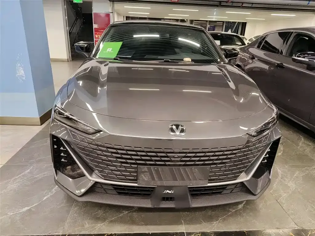 Changan UNI-V 2023 из CN, фото 3