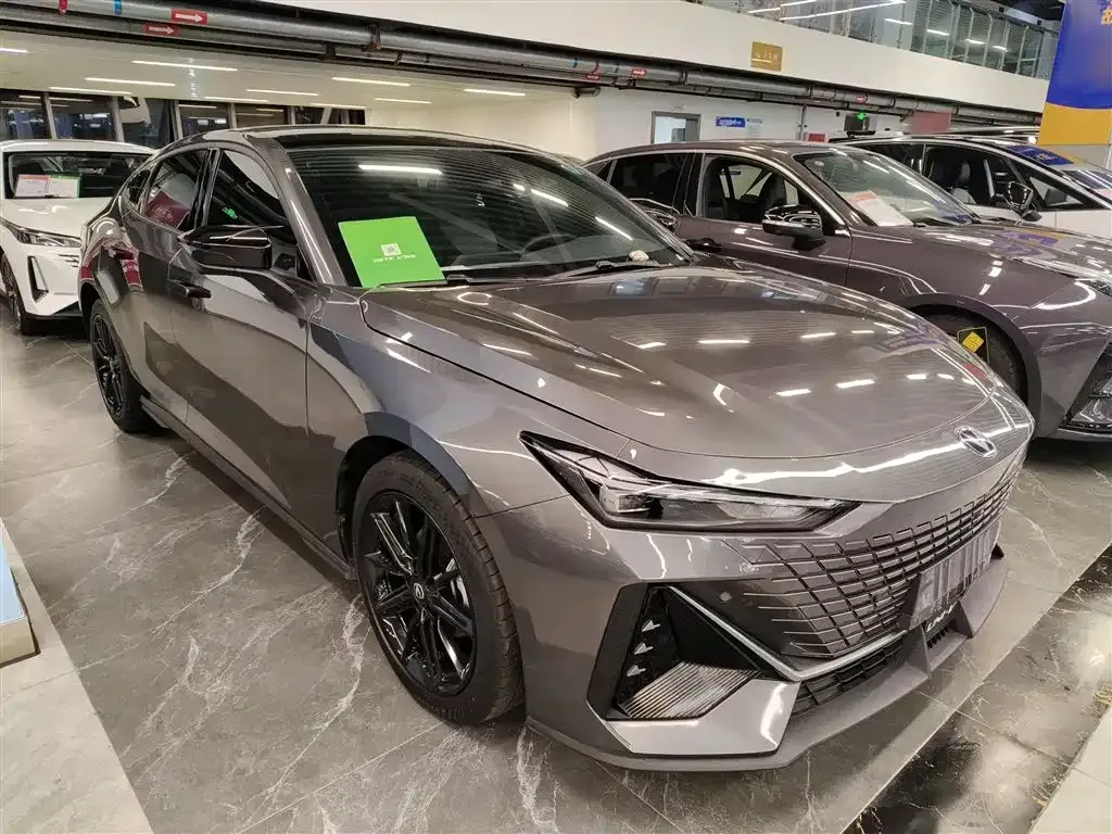 Changan UNI-V 2023 из CN, фото 4