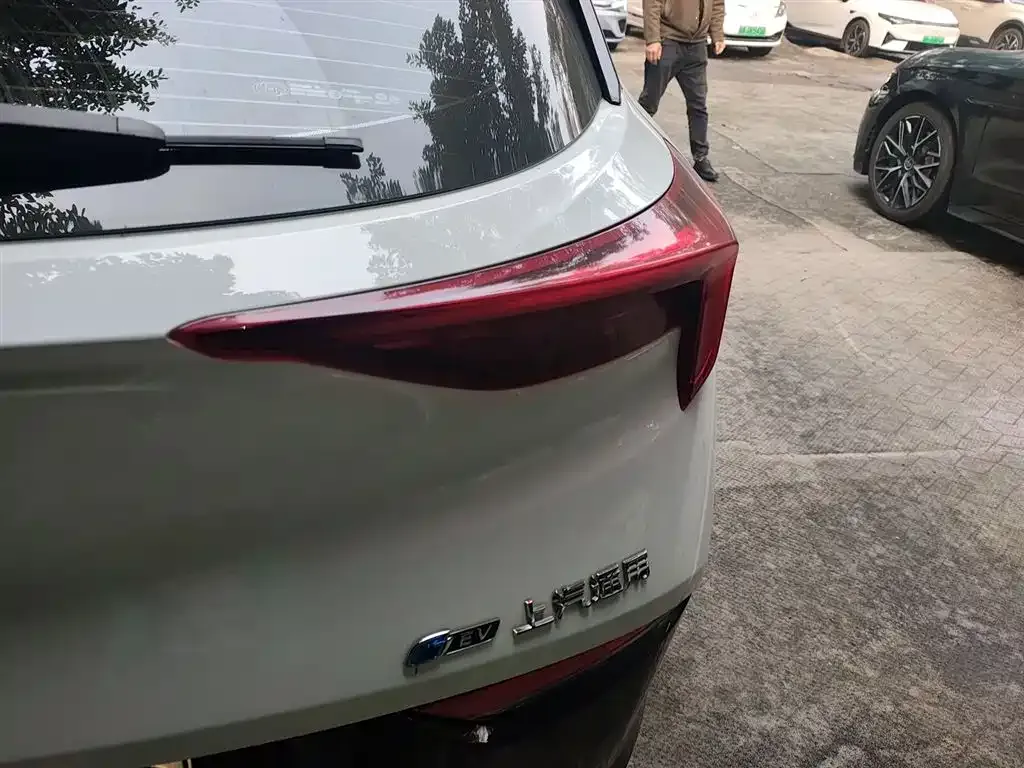 Buick Velite 6 2023 из CN, фото 8