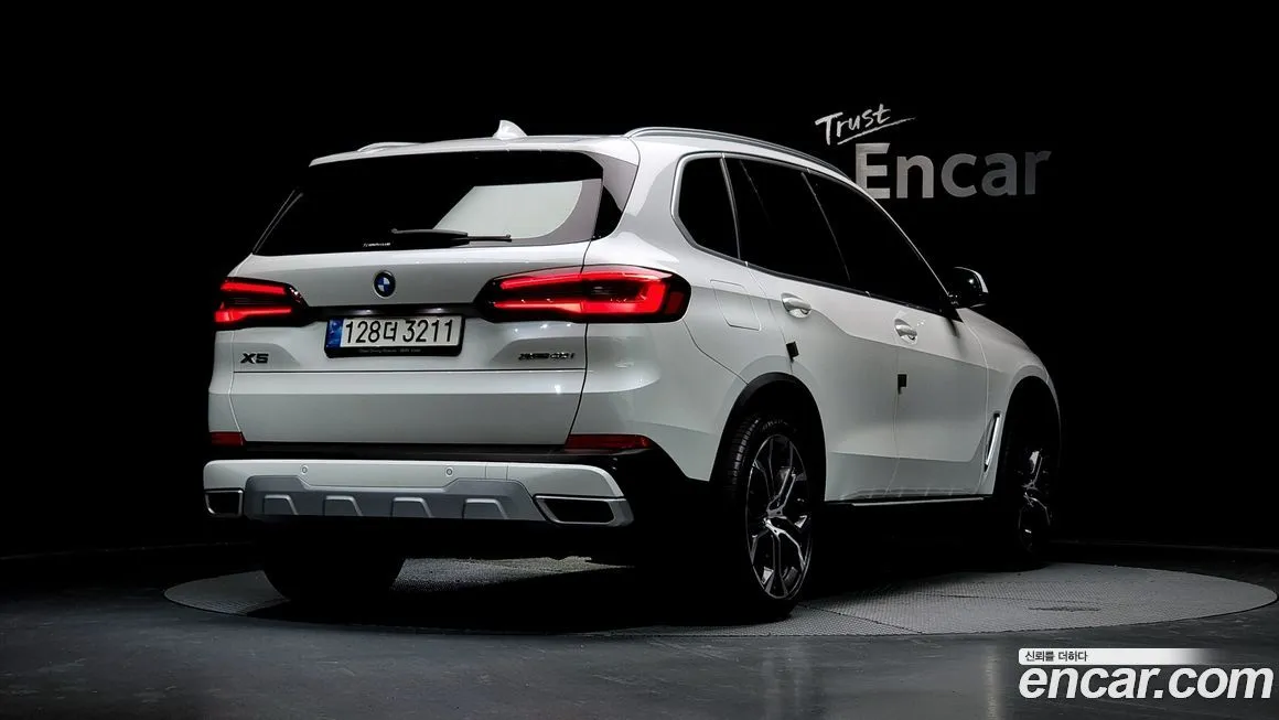 BMW X5 2022 из KR, фото 2