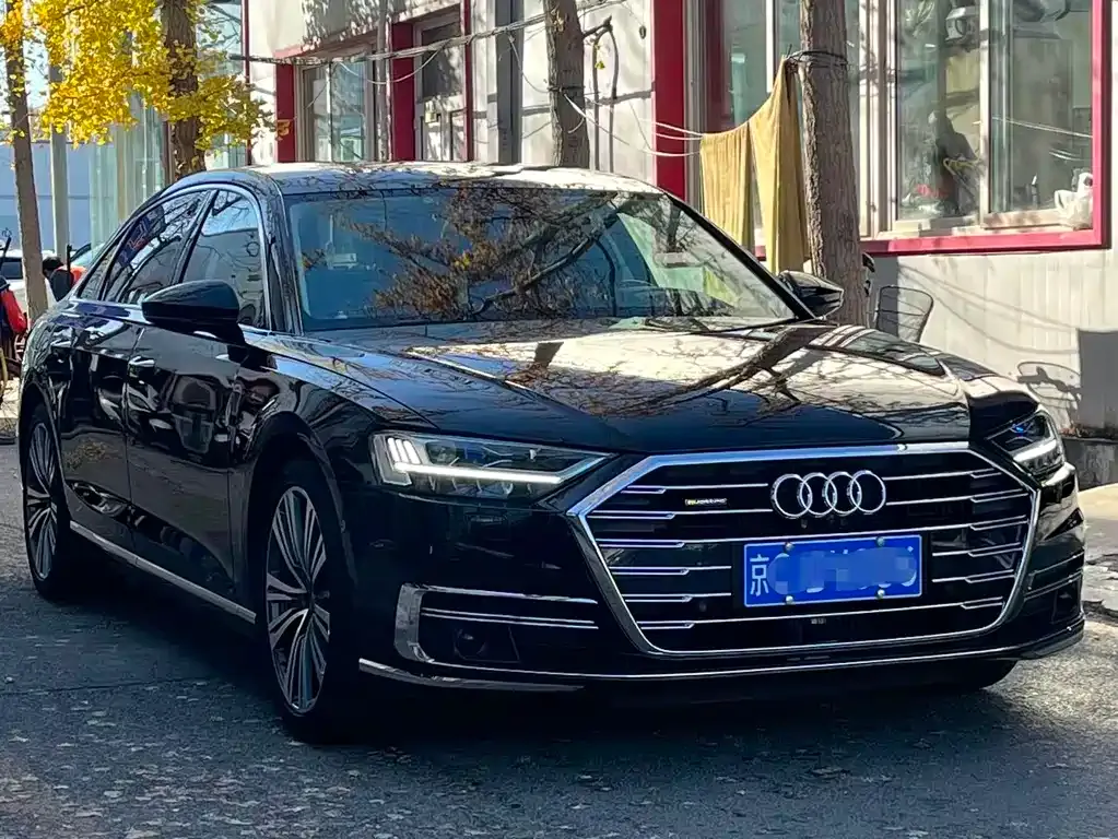 Audi A8 2021 из CN, фото 3
