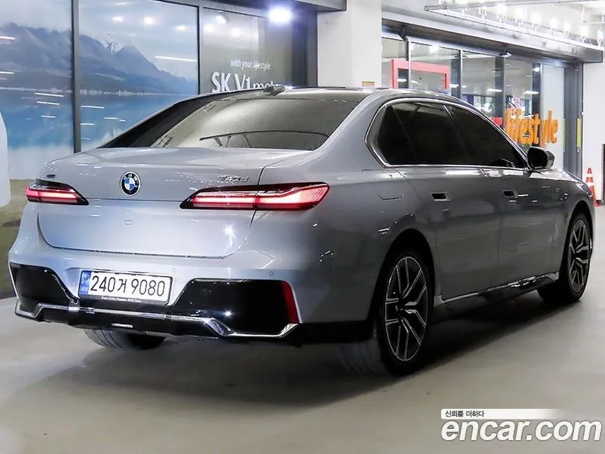 BMW 7-Series 2024 из KR, фото 4