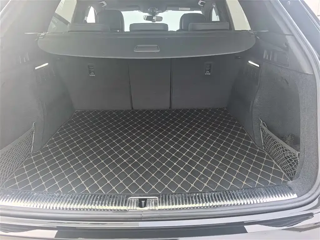 Audi Q5L 2024 из CN, фото 8