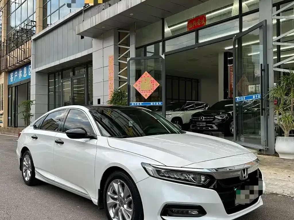 Honda Accord 2021 из CN, фото 2