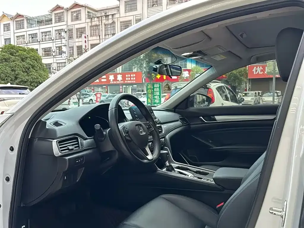 Honda Accord 2021 из CN, фото 8