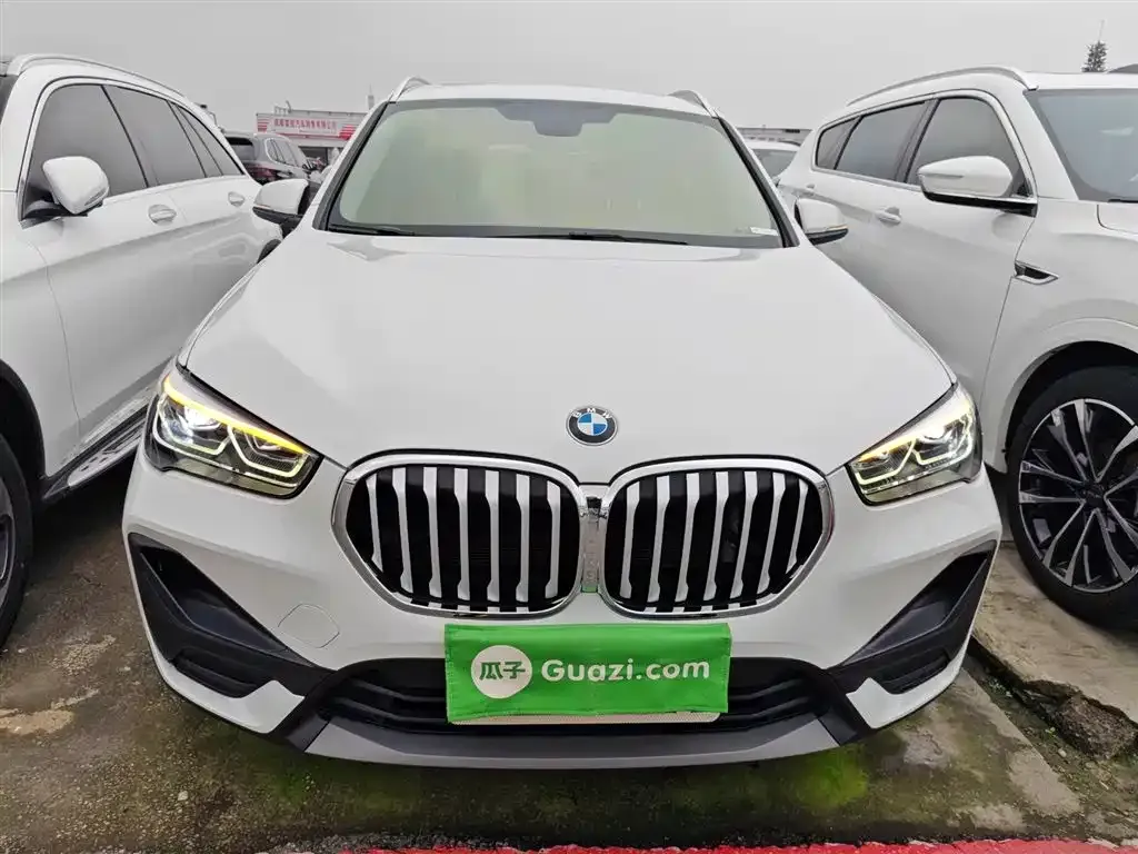 BMW X1 2021 из CN, фото 3
