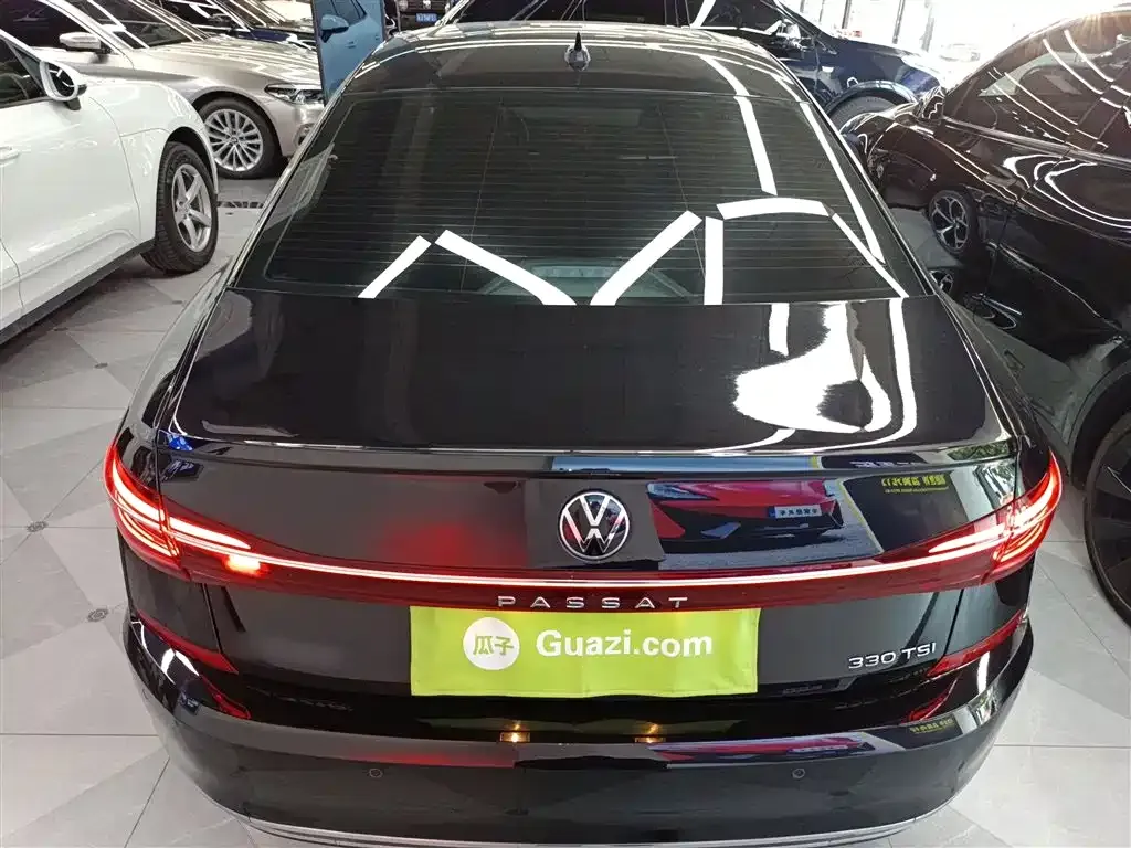 Volkswagen Passat 2023 из CN, фото 6