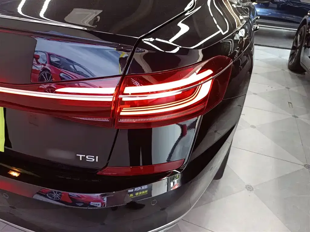 Volkswagen Passat 2023 из CN, фото 8