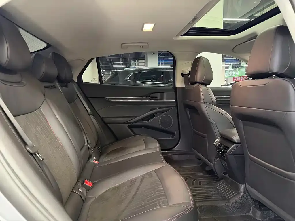 Ford Mondeo 2024 из CN, фото 9