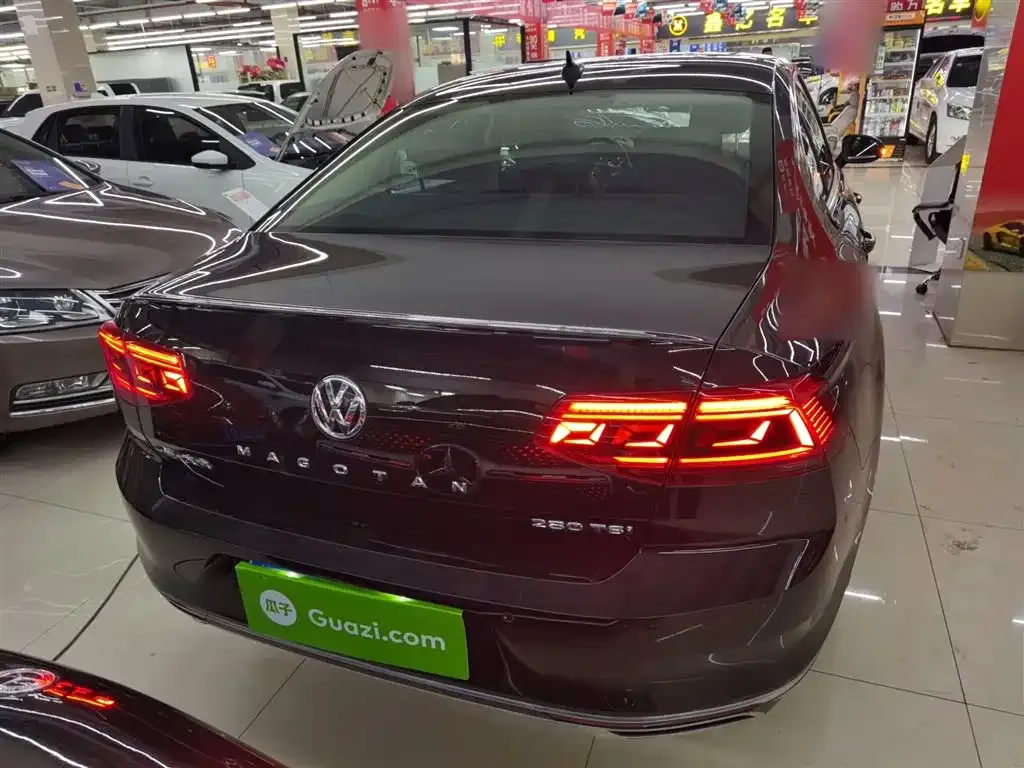 Volkswagen Magotan 2024 из CN, фото 6