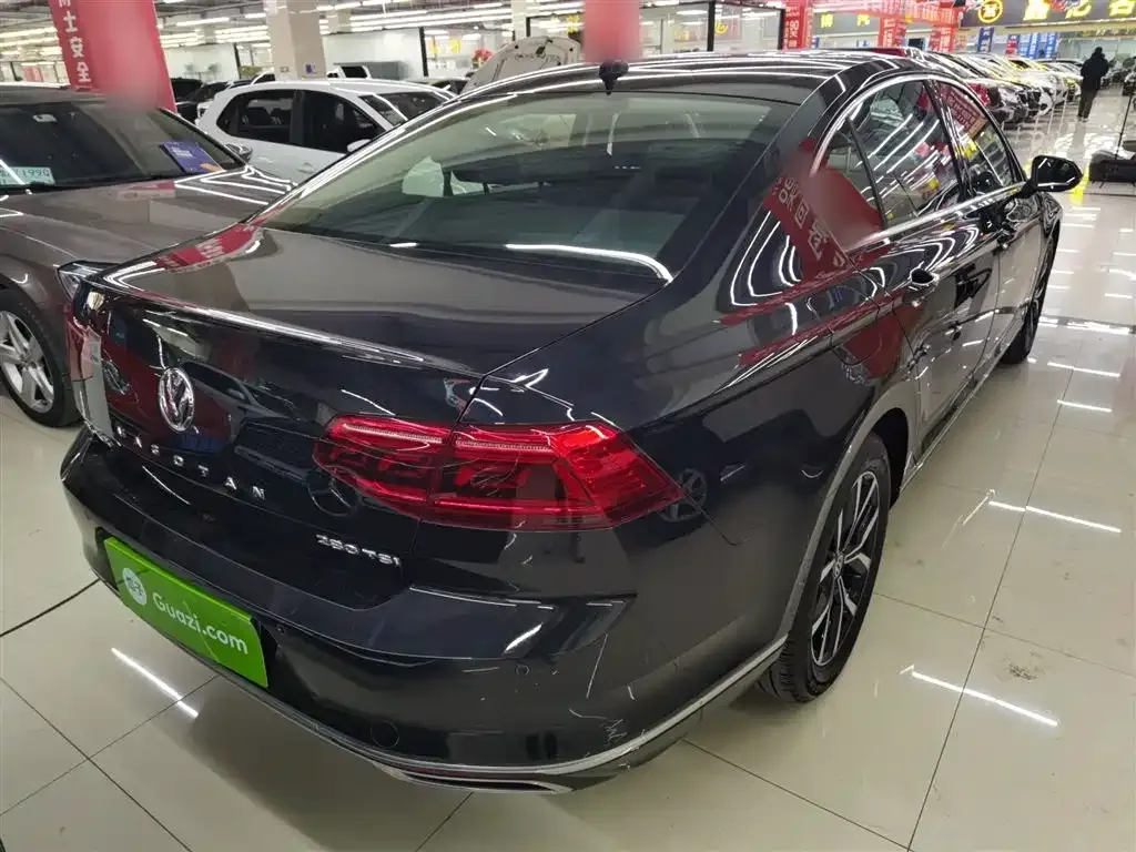 Volkswagen Magotan 2024 из CN, фото 7