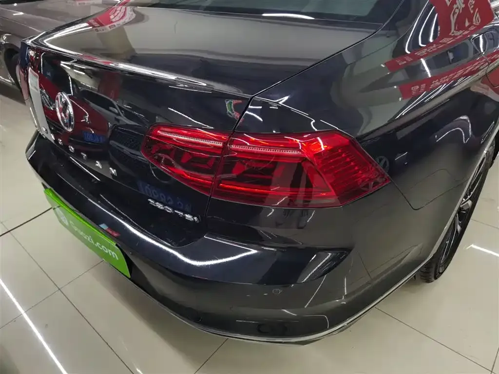 Volkswagen Magotan 2024 из CN, фото 8