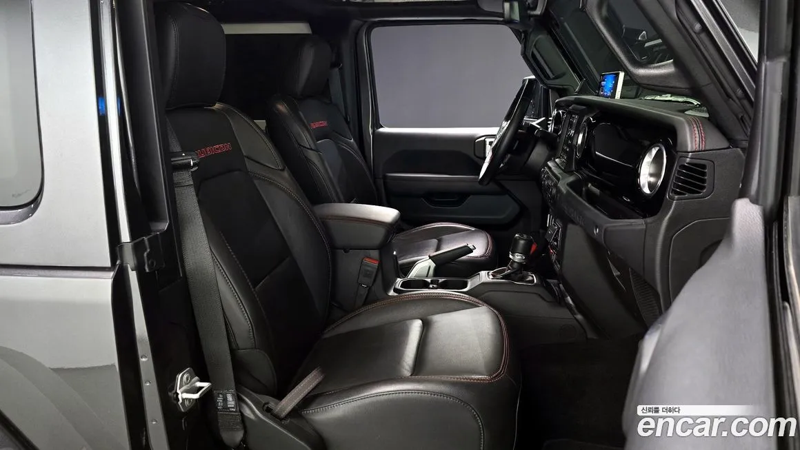 Jeep Wrangler 2021 из KR, фото 10