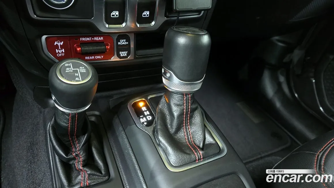 Jeep Wrangler 2021 из KR, фото 9