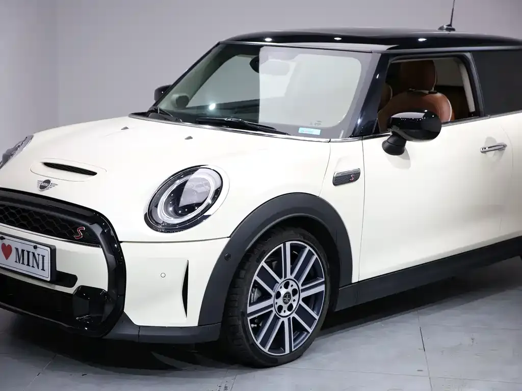 MINI Cooper (3-door) 2021 из CN, фото 4