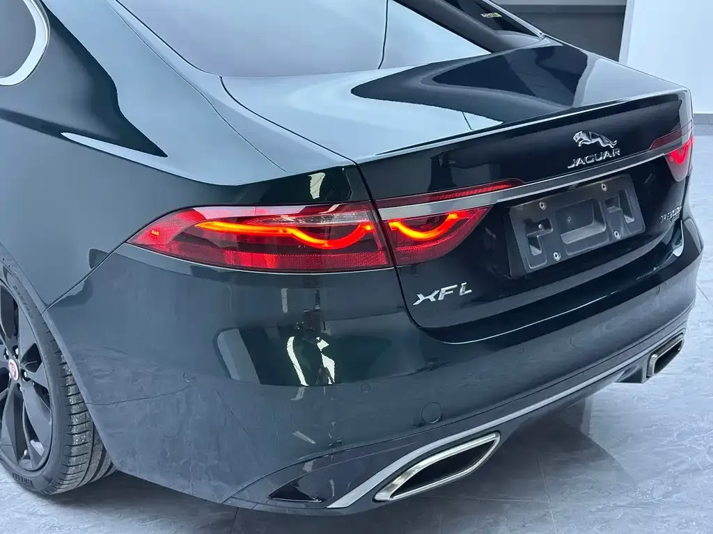 Jaguar XFL 2023 из CN, фото 7