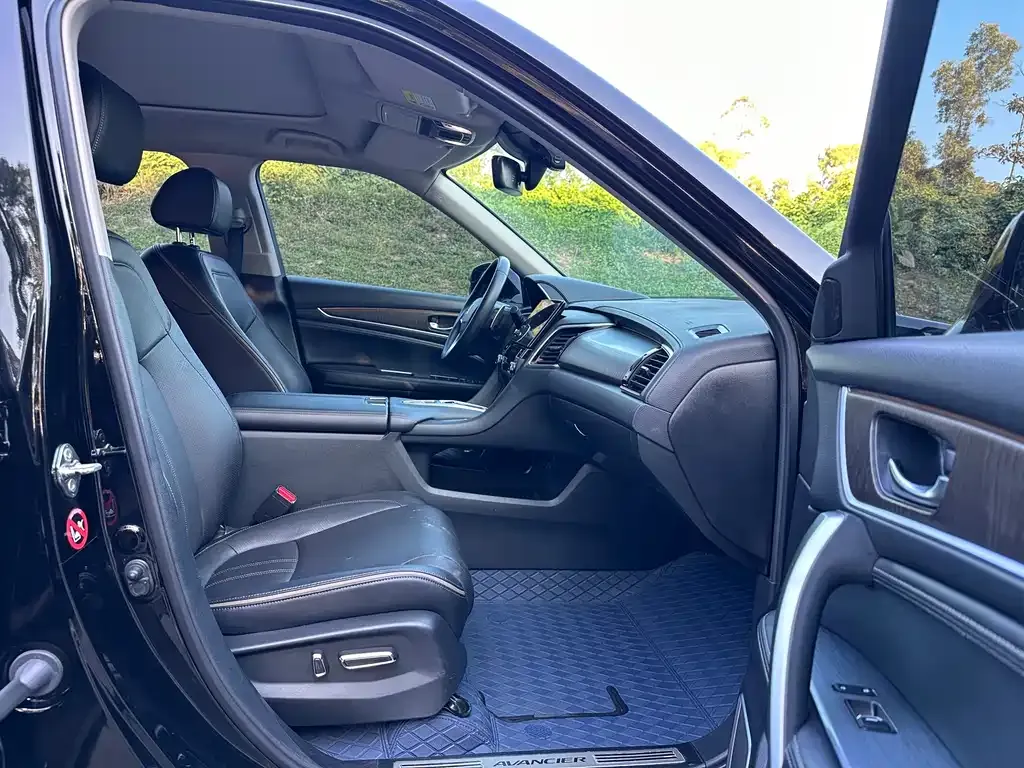 Honda Avancier 2023 из CN, фото 7