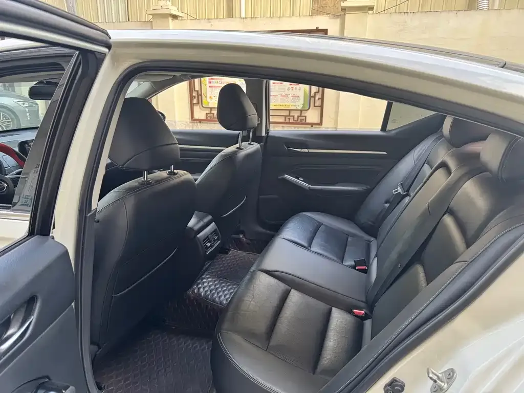 Nissan Teana 2022 из CN, фото 6