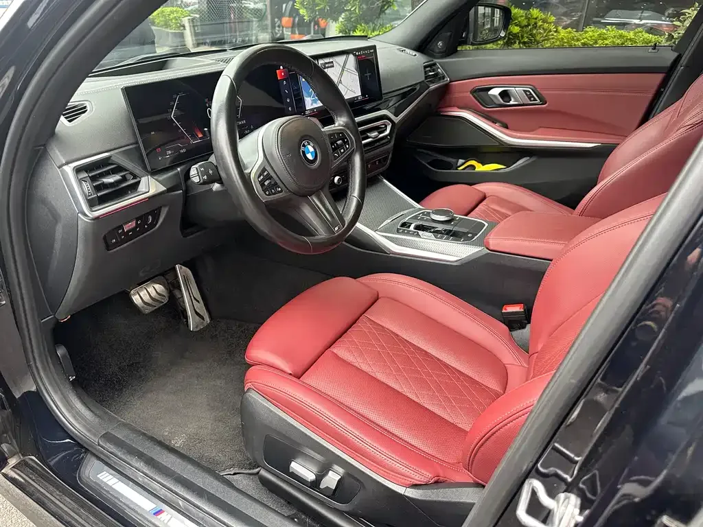 BMW 3 Series 2023 из CN, фото 2