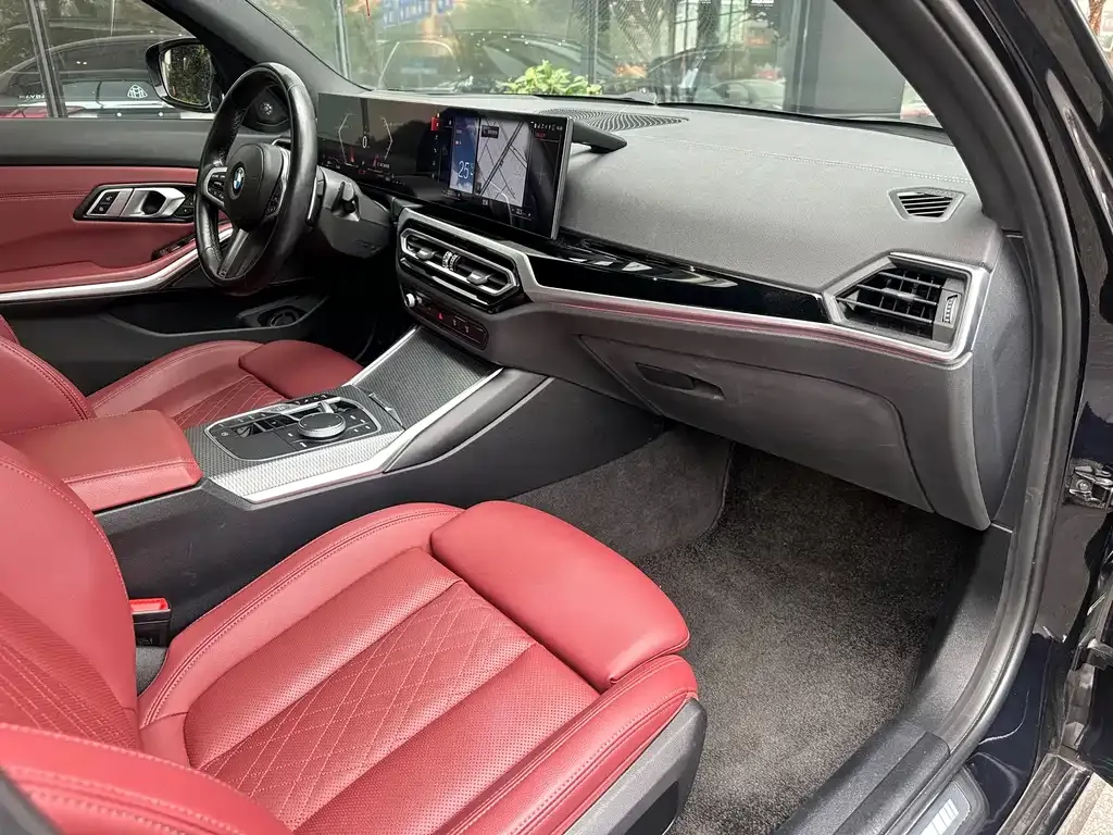 BMW 3 Series 2023 из CN, фото 4