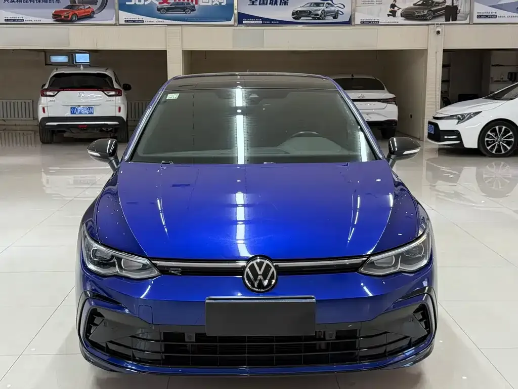 Volkswagen Golf 2021 из CN, фото 2