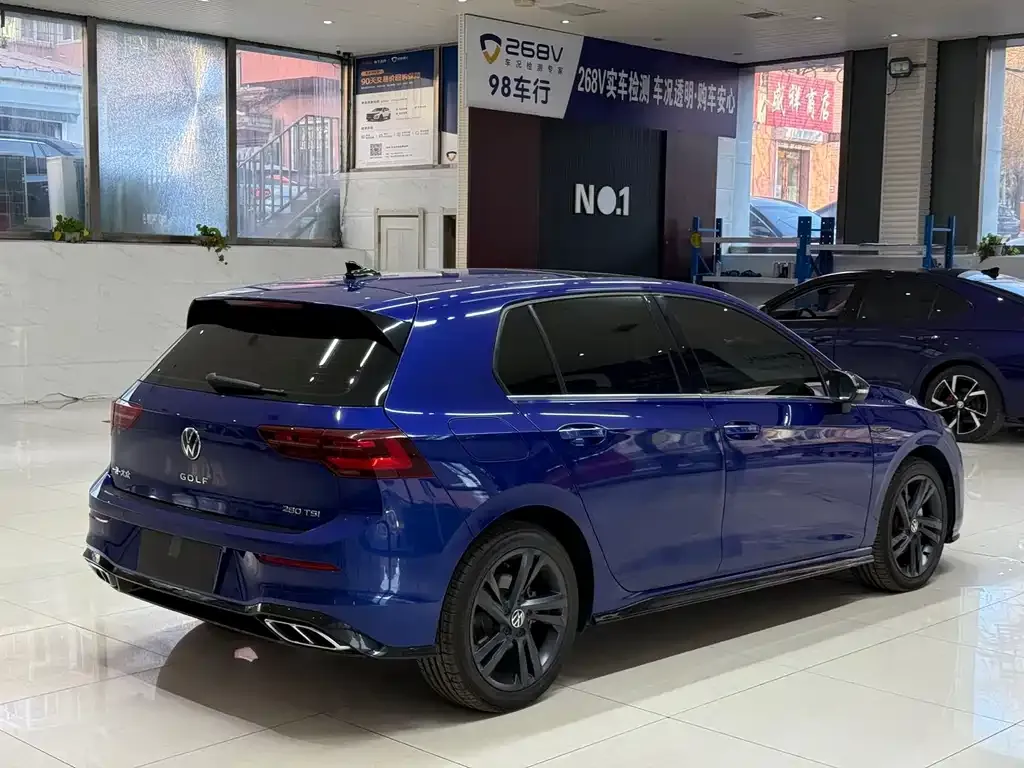 Volkswagen Golf 2021 из CN, фото 4