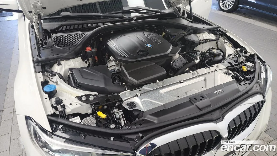 BMW 3-Series 2022 из KR, фото 6