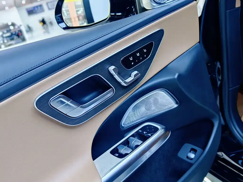 Mercedes-Benz E-Class 2024 из CN, фото 7