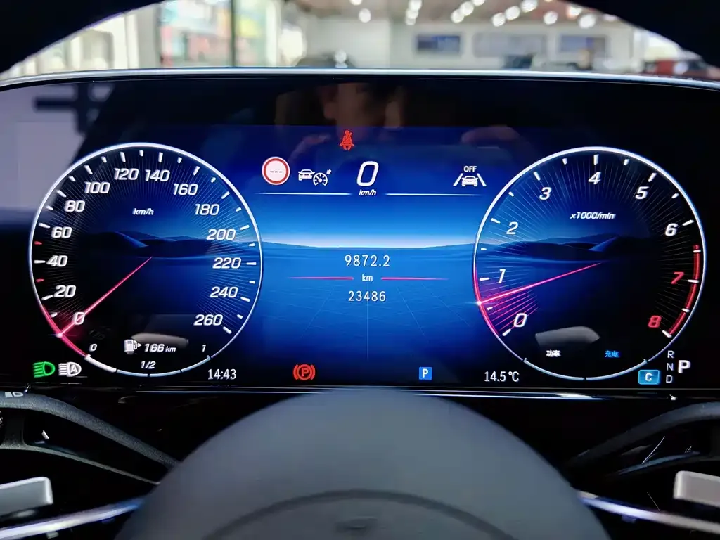 Mercedes-Benz E-Class 2024 из CN, фото 9