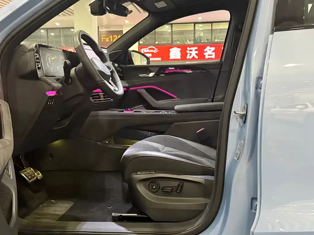 Volkswagen Tiguan L 2024 из CN, фото 6