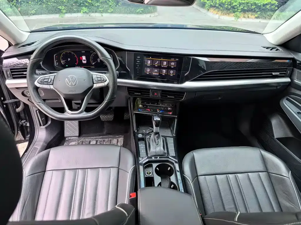 Volkswagen Passat 2022 из CN, фото 6