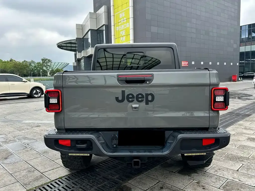 Jeep Gladiator — фото 5