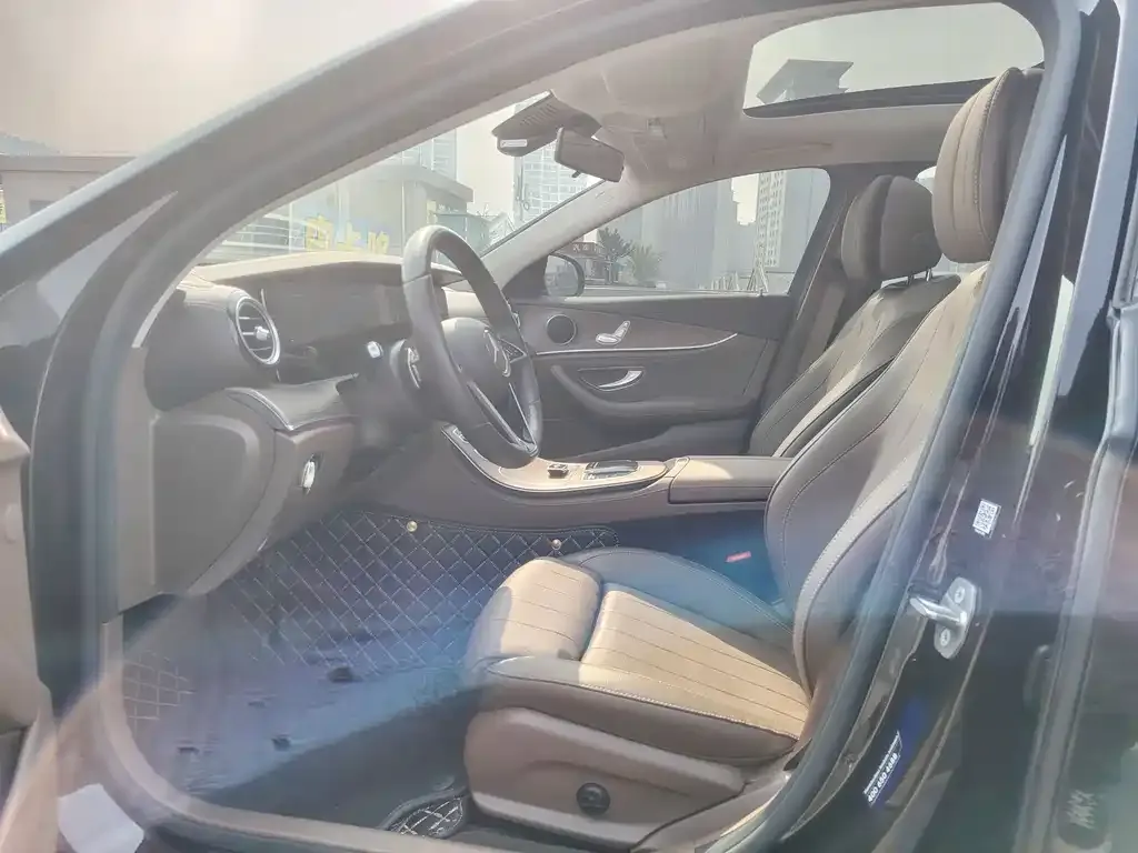 Mercedes-Benz E-Class 2023 из CN, фото 10