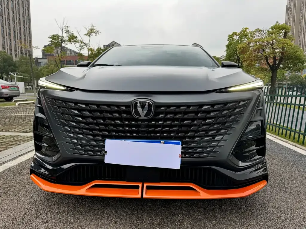Changan UNI-T 2023 из CN, фото 2