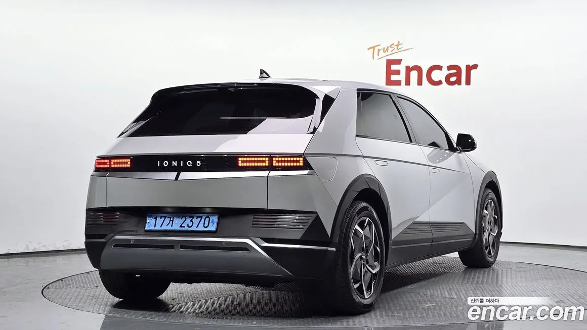 Hyundai Ioniq5 — фото 2