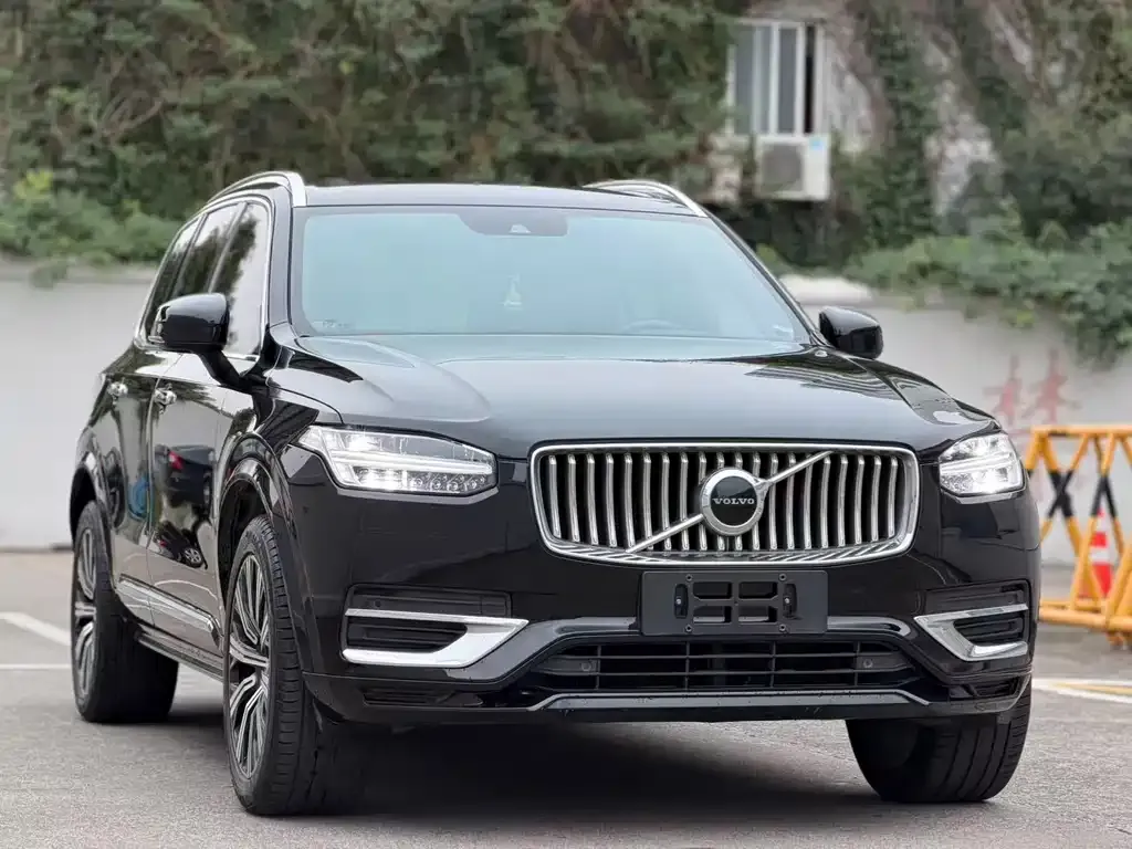 Volvo XC90 2022 из CN, фото 3