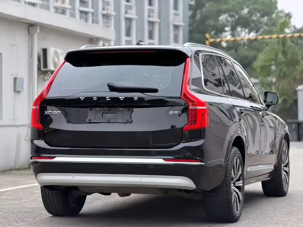 Volvo XC90 2022 из CN, фото 9