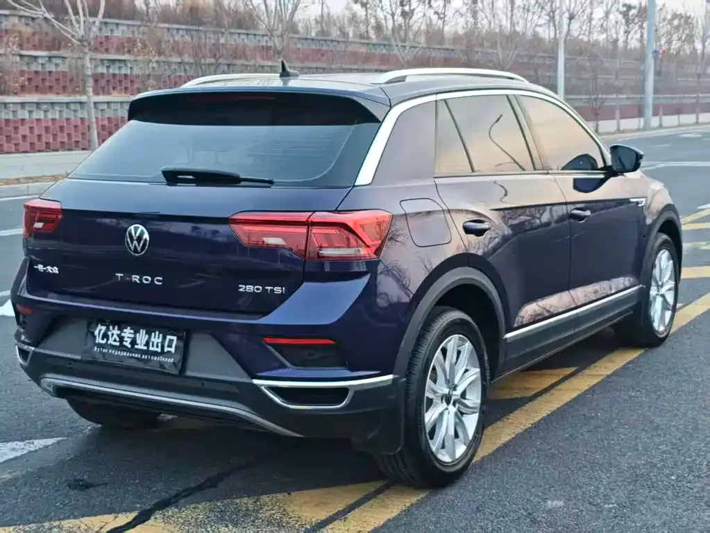 Volkswagen T-Roc 2022 из CN, фото 6